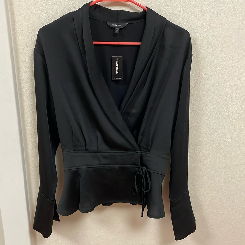 Express Black V-Neck Long Sleeve Wrap Top NWT Small